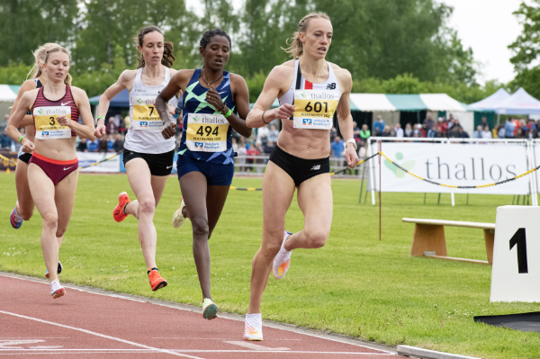 Rückblick Läufermeeting 2022: die Olympia-Sechste Habitam Alemu (Äthiopien) läuft in 2:34,11 Minuten Meetingrekord über 1000 Meter. Foto: Werner Dreher